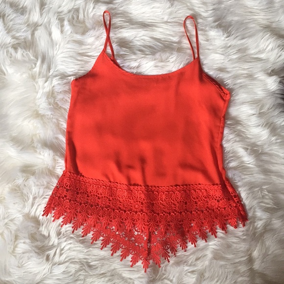 Coral Crochet Detail Tank - Picture 3 of 3